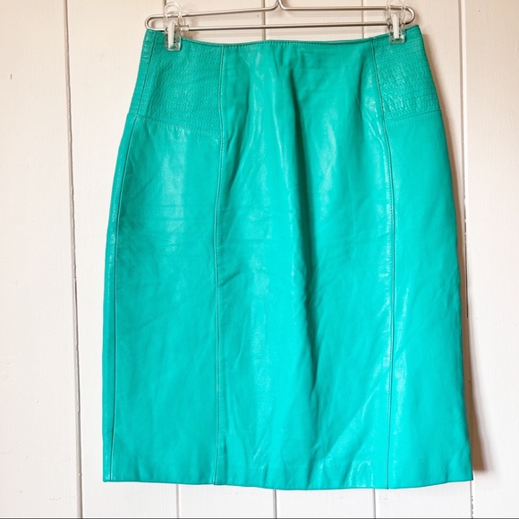 yucatan bay Dresses & Skirts - Vintage 80's Yucatan Bay Seafoam Green Leather Skirt. Size 12.
